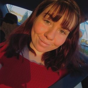 Meet your Posher, Marissa